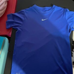 Nike boys large dri-fit shirt